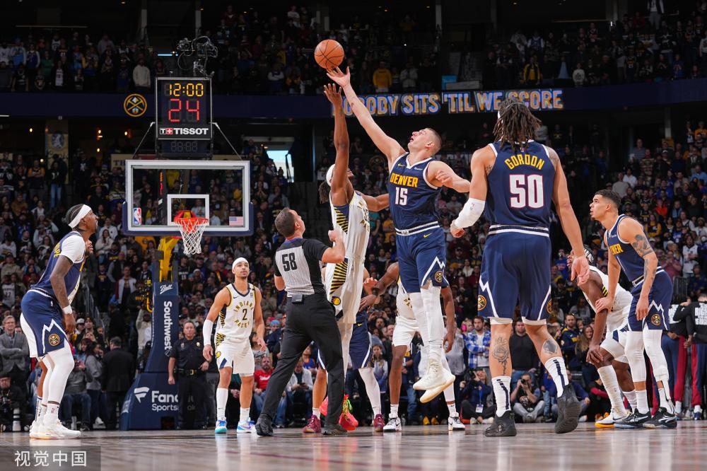 績正穩步上 績正穩步上